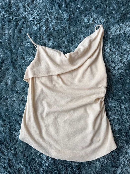 Топ с асиметрично деколте Massimo Dutti S/M