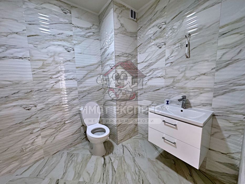 Дава се под наем Тристаен апартамент в Асеновград - 120 кв.м за 450 € - Снимка #8