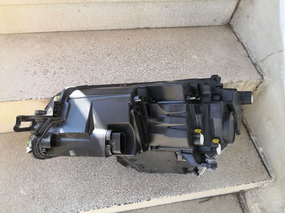 Фар Skoda Karoq FULL LED десен Оборудван Оригинален