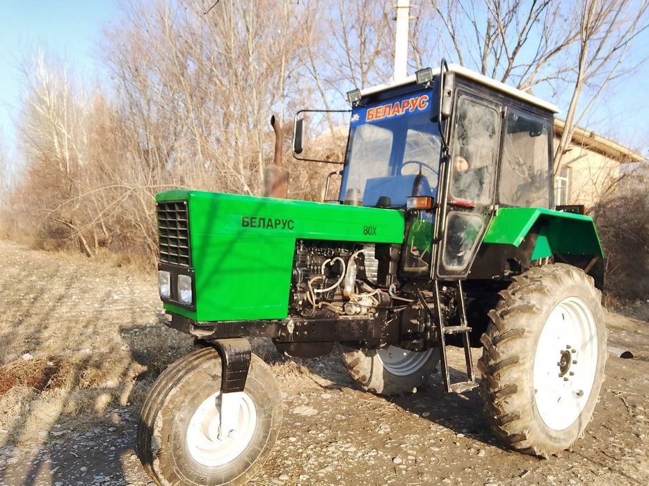 MTZ Belarus 80x traktor