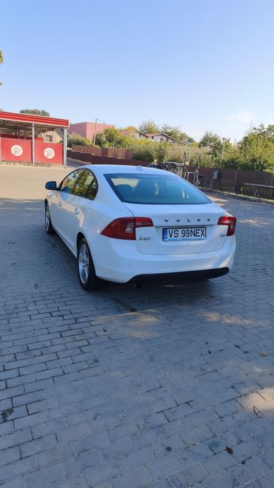 VOLVO S60 2012 — imagine 4
