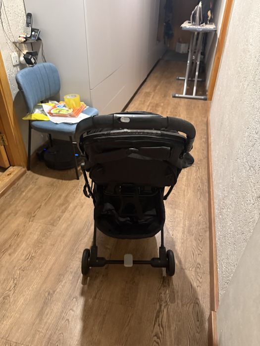 Продам коляску раскладную