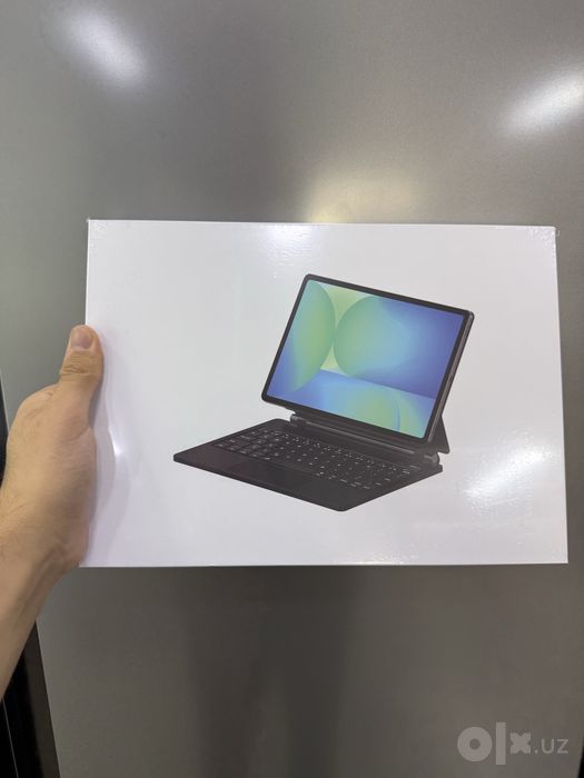 Чехол-клавиатура для Samsung Galaxy Tab S10 FE/ S10 Lite keyboard