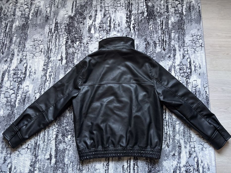 Мъжко черно кожено яке Zara