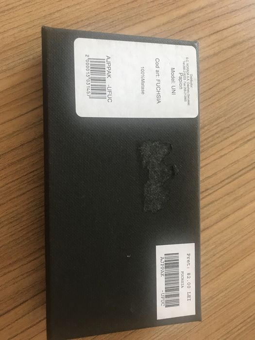 Vand papion barbati nou Seroussi, 100% matase, culoare fuchsia.