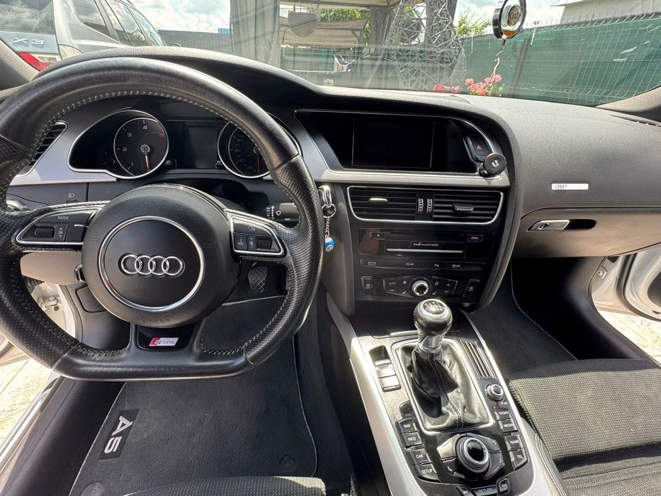 Audi A5 2.0 TDI S line