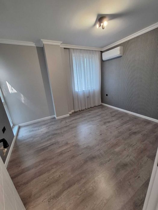 Тристаен апартамент