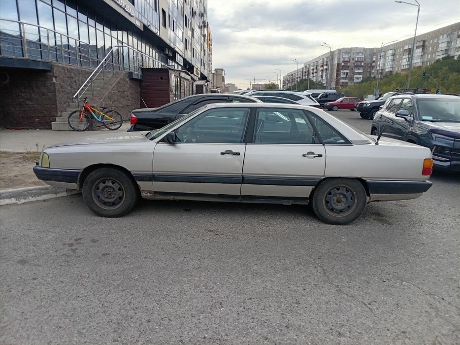 Продам Ауди 100 С3
