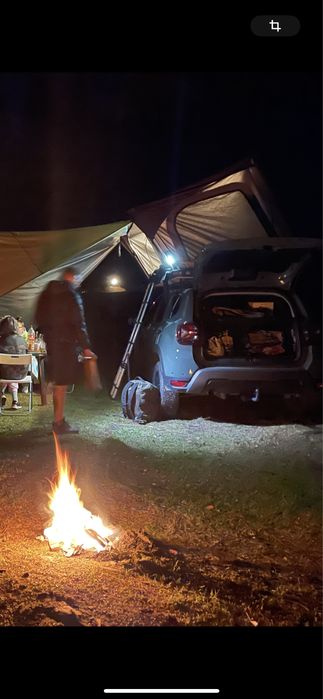 Cort auto (rooftop tent) Wildland