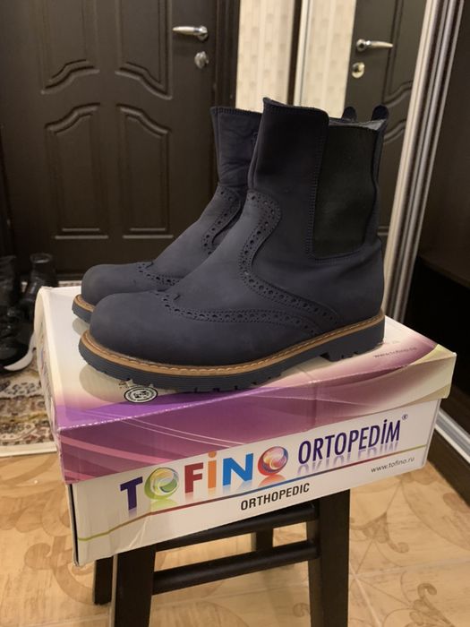 Продам ботинки на мальчика демисезонные