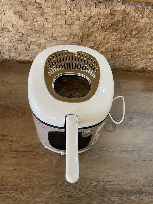 Friteuza cu ulei Moulinex