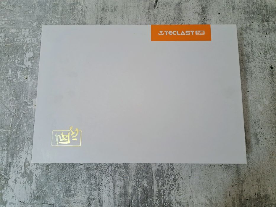 Продам планшет Teclast T65Max (идеал)
