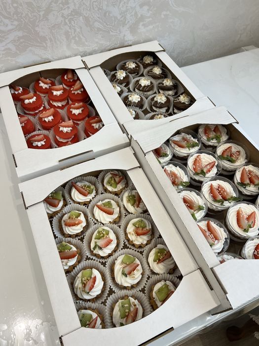 Пироги торты пирожные рулеты трайфлы