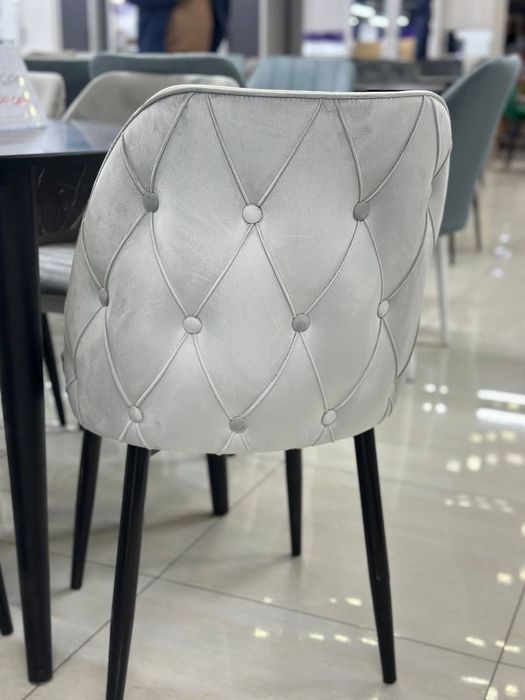 Стол и  6 стульев от производителя