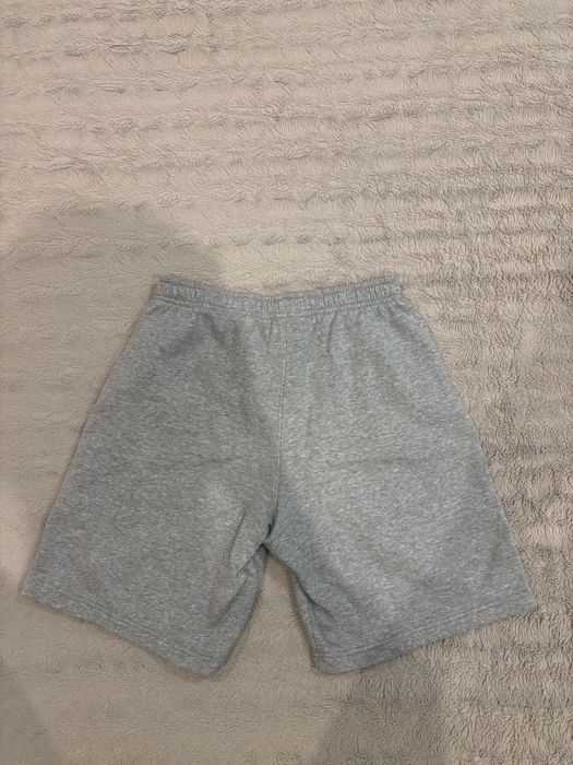 Къси гащи Nike.