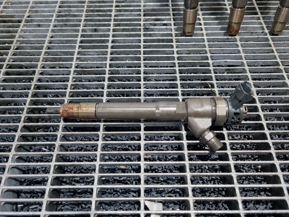 Injector Nissan X - Trail T32 1.6 D 2014 - 2017 130CP R9M Euro6 (1495) Diesel 0445110546