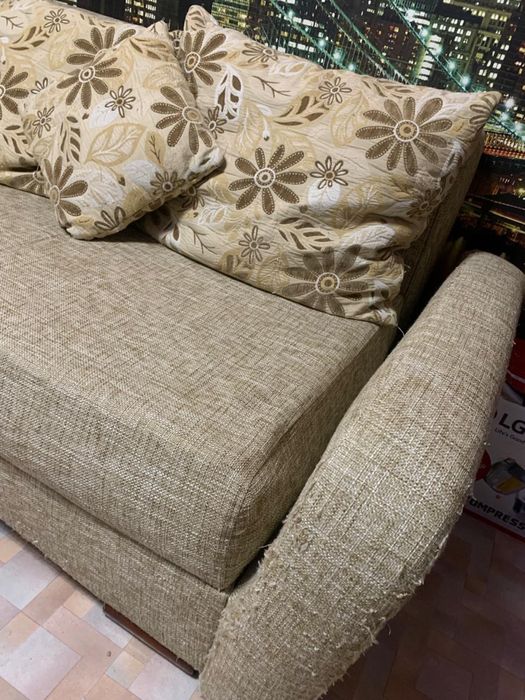 Продам раскладной диван