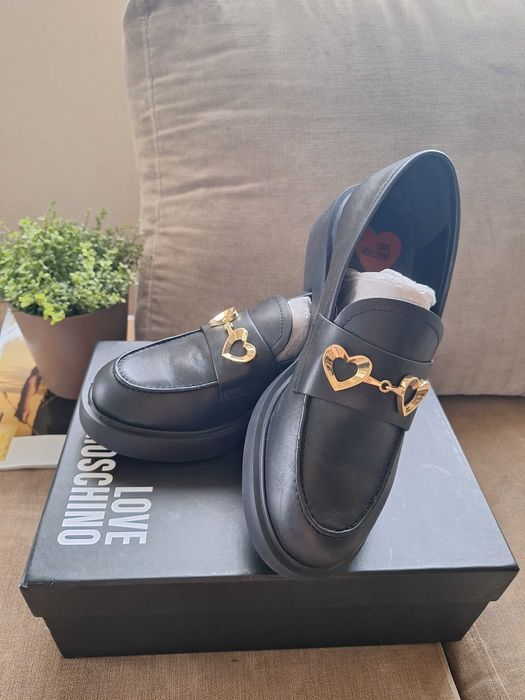 Лоуфъри Love Moschino