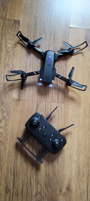 Vând dronă începatori