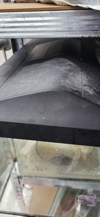 Acvariu  cu capac 54 litri cu iluminare 7 w(60/30/30)