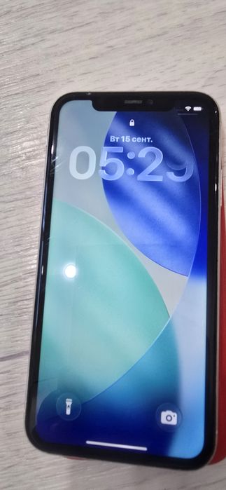 Iphone 11 64g  77%