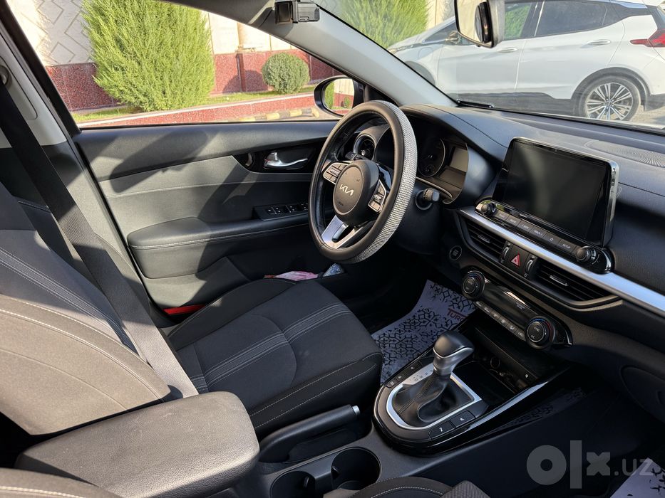 Sotuvda kia cerato