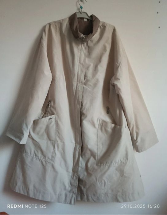 Pardesiu damă mărimea L – culoare bej