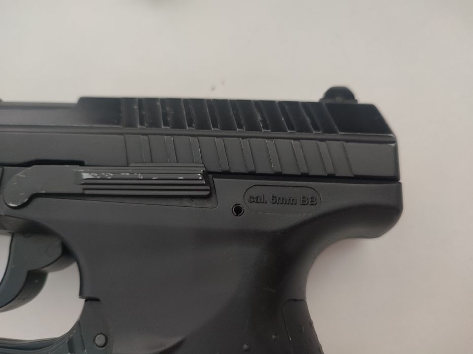 Pistol airsoft co2
