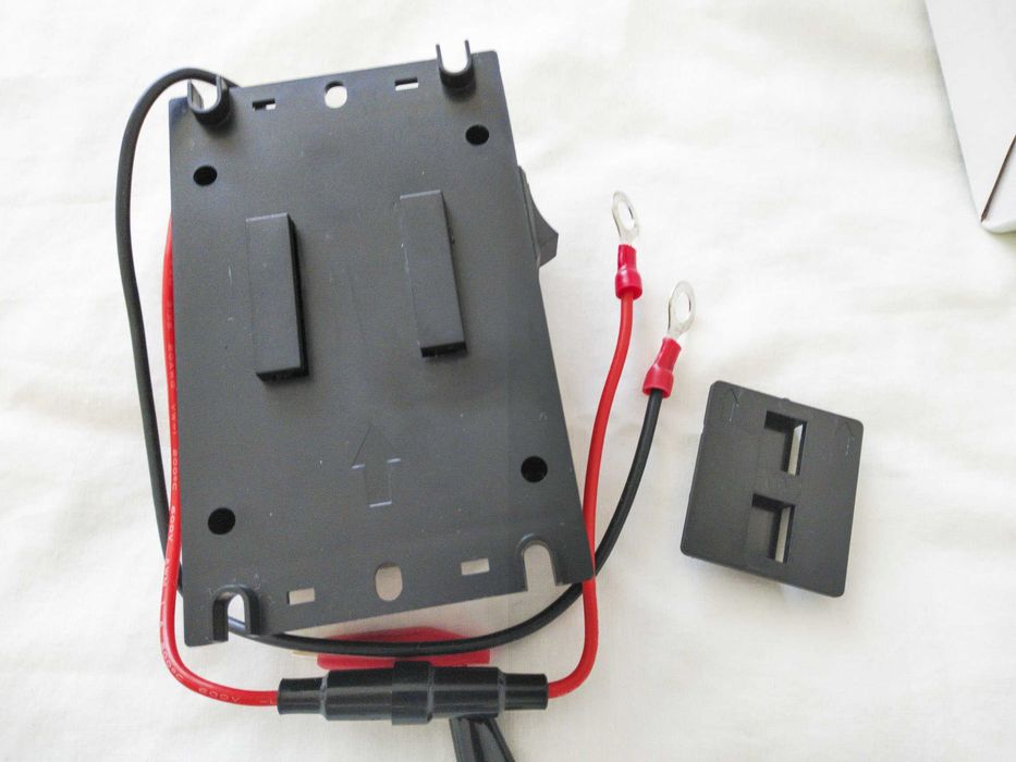 Эл. устройство капан за мишки и други животни от колата