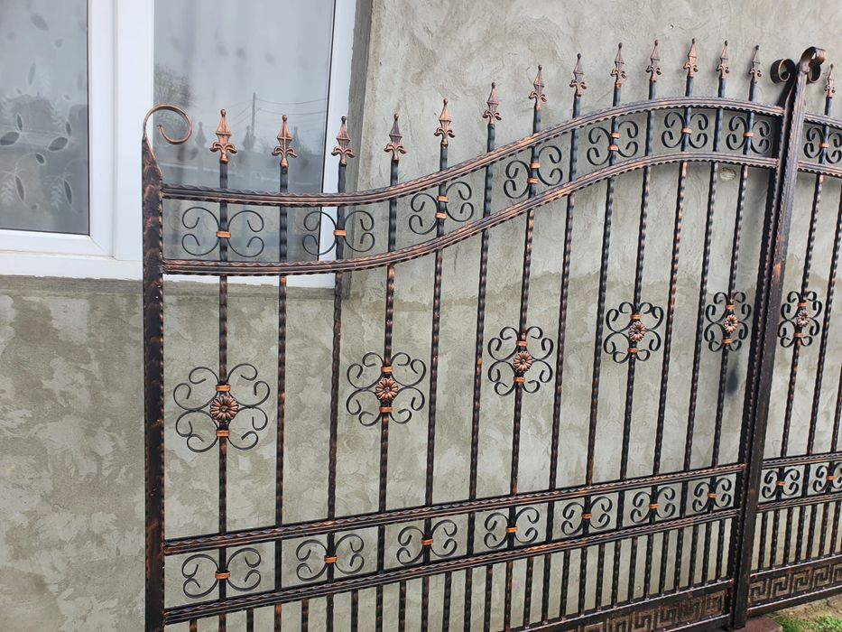 Porti din fier forjat