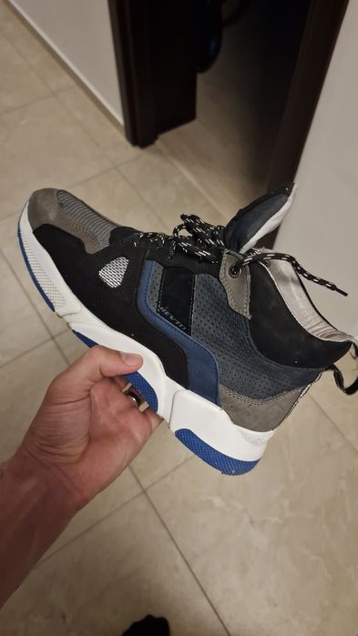 Ghete Moto Revit ventilate