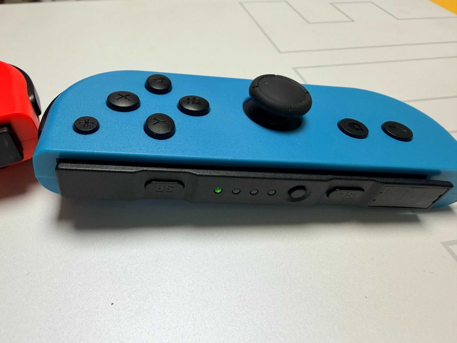 JOYCON контролер за Nintendo Switch с червено-сини