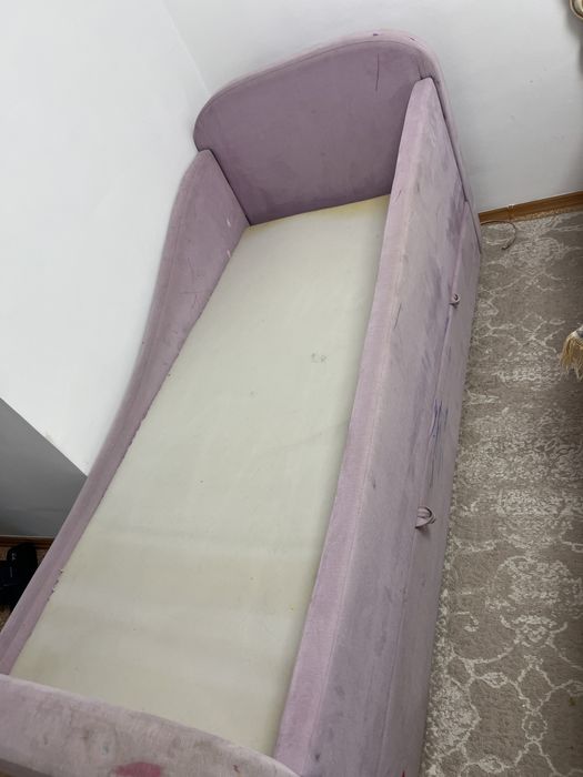 Кровать продам срочно