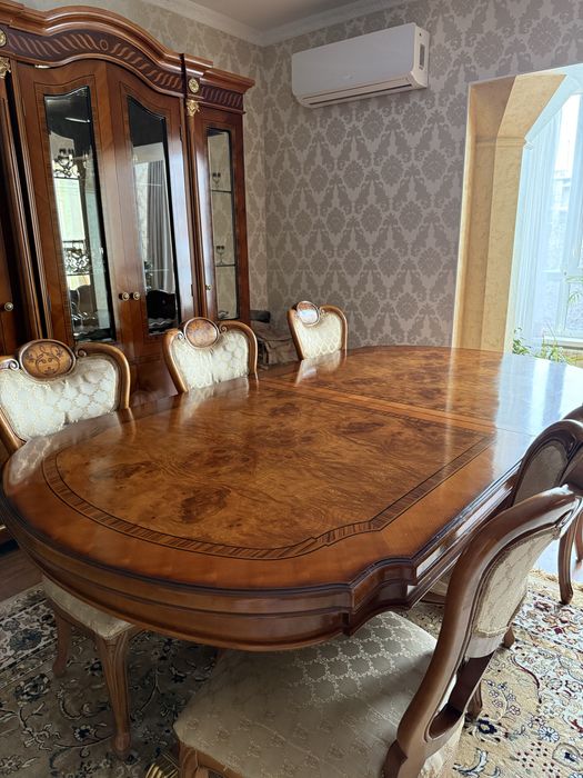 Продам стол со стульями