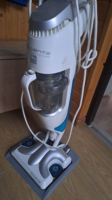 Vand/inchiriez Aspirator cu abur Rowenta