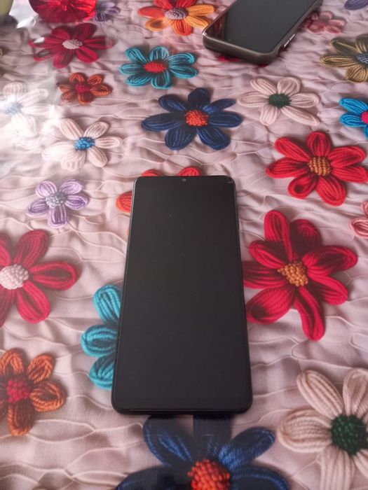 Vând samsung a12