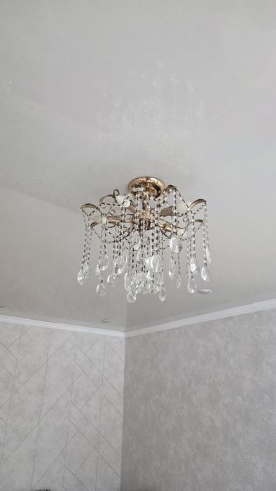 Спасибо продам люстру
