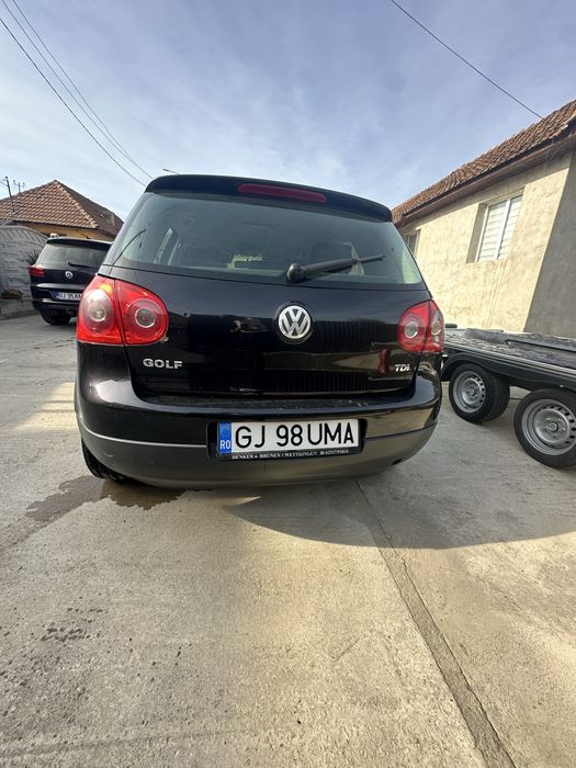 Vand vw golf 5 , stare foarte buna