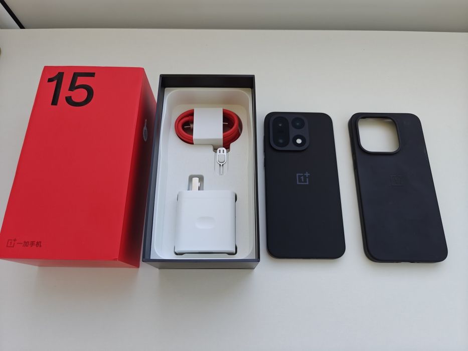 OnePlus 15 12/256