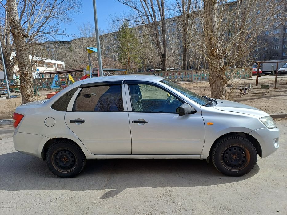 Лада Гранта металлик