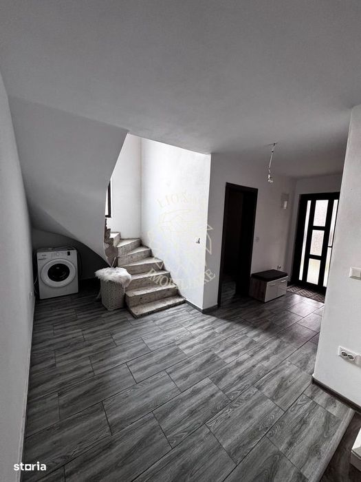 Casa-constructie noua-5 camere-teren 400 mp-Ragla, 15 km de Bistrita