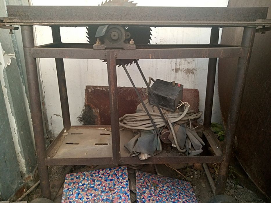 Продам Циркулярную пилу