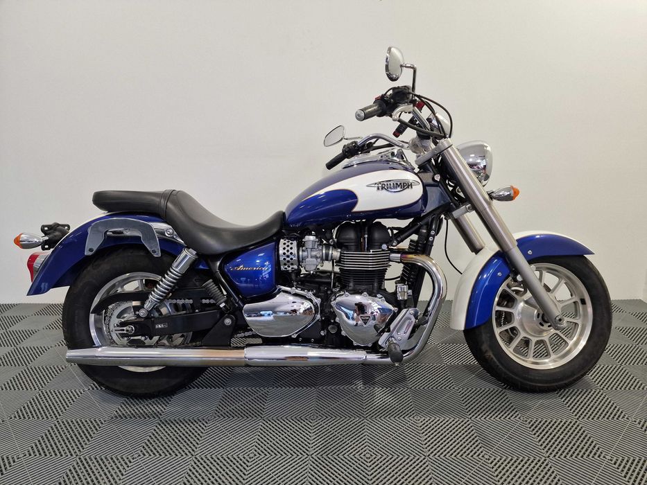 Triumph America 865 2013 25019 km, stare foarte bună - Garanție
