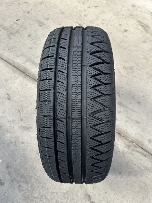 Anvelope M+S Iarna 235/45 R17 Dot 2025