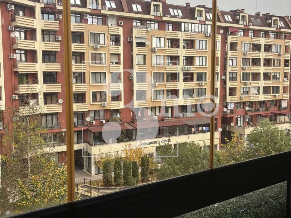 „3mo“ недвижими имоти отдава под наем двустаен апартамент, находящ се в ж.к. Дружба 2