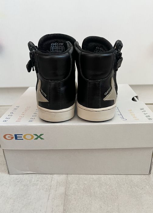 Високи кожени кецове Geox и боти от естествена кожа на Zara, номер 27