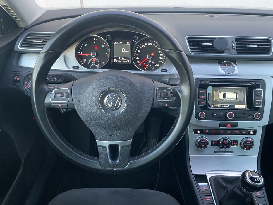 Volkswagen Passat B7 Motor 2.0 140cp Euro5