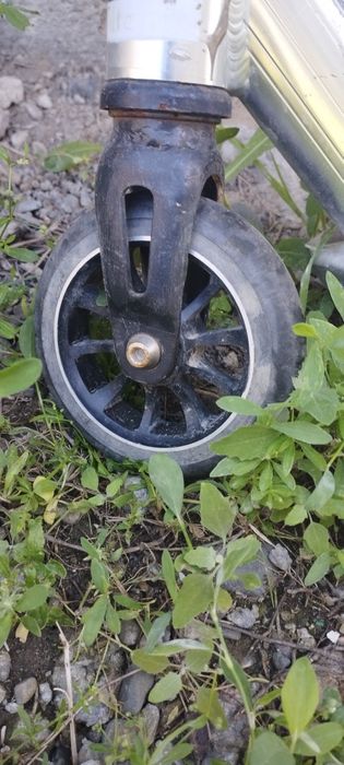 Продам трюковой самокат