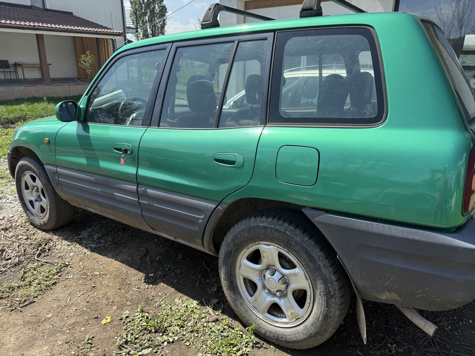 TOYOTA RAV4 1998 — imagine 3