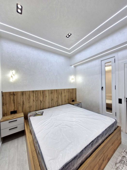 3 комнатная студийная квартира в Новостройке с Лифтом Гагарина № 3262